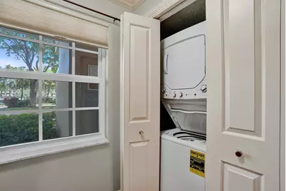 3621 Oaks Clubhouse Drive #101, Pompano Beach, FL 33069 - Photo 11