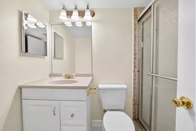 559 Mansfield #N, Boca Raton, FL 33434 - Photo 11