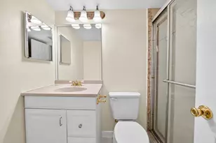 559 Mansfield, Boca Raton, FL 33434 - Photo 11