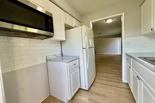 3041 NE 7th Ave, Pompano Beach, FL 33064 - Photo 5