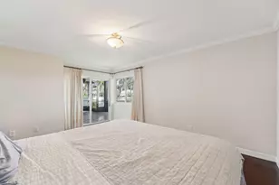 100 Pelican Pointe Dr, Delray Beach, FL 33483 - Photo 23