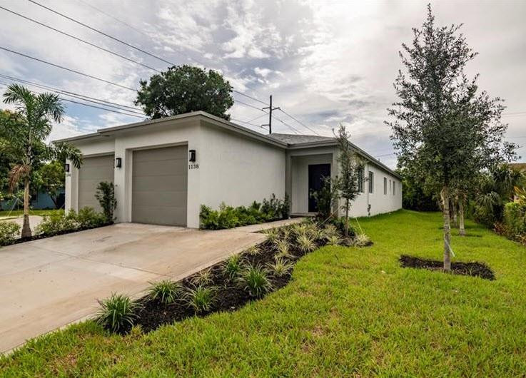 1138 NW 1st Ave main architectural view
