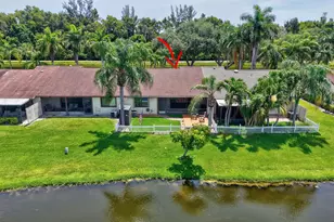 43 Mayfair Ln, Boynton Beach, FL 33426 - Photo 47