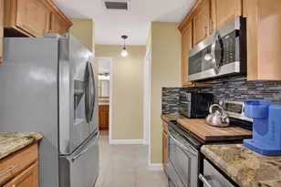 43 Mayfair Ln, Boynton Beach, FL 33426 - Photo 19
