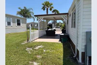 52 Huarte Way, Port Saint Lucie, FL 34952 - Photo 5
