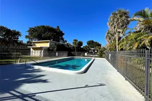 610 SE 2nd Ave, Deerfield Beach, FL 33441 - Photo 15
