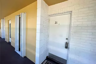 610 SE 2nd Ave, Deerfield Beach, FL 33441 - Photo 13