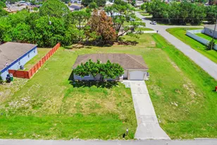 601 SW Ester Ave, Port Saint Lucie, FL 34983 - Photo 29