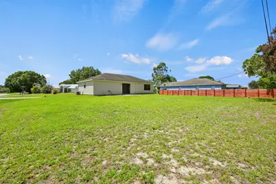 601 SW Ester Avenue, Port Saint Lucie, FL 34983 - Photo 19
