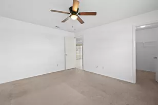 601 SW Ester Ave, Port Saint Lucie, FL 34983 - Photo 9