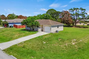 601 SW Ester Ave, Port Saint Lucie, FL 34983 - Photo 21