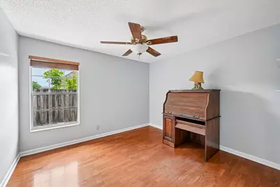 160 Royal Pine Circle S, Royal Palm Beach, FL 33411 - Photo 17