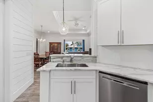 2534 SW Conch Cove Ln, Palm City, FL 34990 - Photo 11