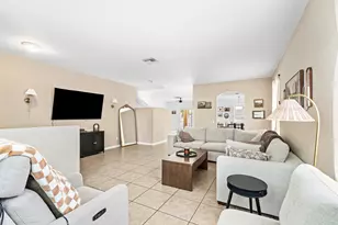 5827 Gypsum Pl, West Palm Beach, FL 33413 - Photo 7