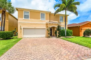 5827 Gypsum Pl, West Palm Beach, FL 33413 - Photo 3