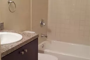 4728 NW 90th Ave, Sunrise, FL 33351 - Photo 11