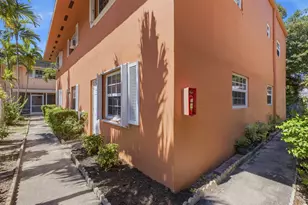 2200 Monroe St, Hollywood, FL 33020 - Photo 25