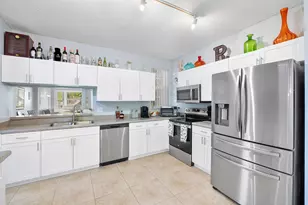 11221 NW 46th Dr, Coral Springs, FL 33076 - Photo 11