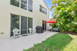 11221 NW 46th Dr, Coral Springs, FL 33076 - Photo 13