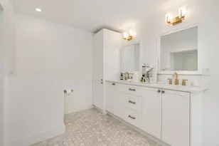 320 Linda Ln, West Palm Beach, FL 33405 - Photo 15