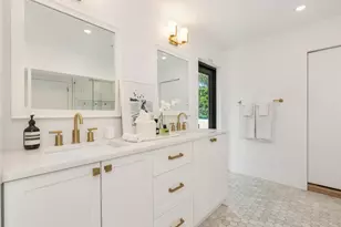320 Linda Ln, West Palm Beach, FL 33405 - Photo 15