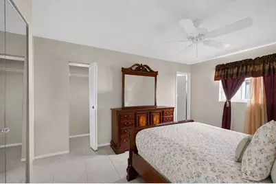 127 Lake Gloria Drive, West Palm Beach, FL 33411 - Photo 35