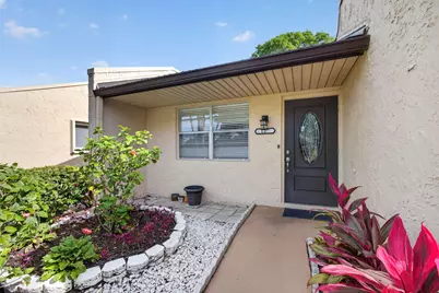 127 Lake Gloria Drive, West Palm Beach, FL 33411 - Photo 5