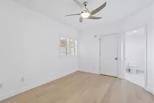 2650 Lake Shore Dr, Riviera Beach, FL 33404 - Photo 9
