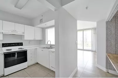3020 NE 32nd Avenue #807, Fort Lauderdale, FL 33308 - Photo 7