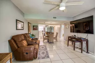 18081 SE Country Club Dr, Jupiter, FL 33469 - Photo 9