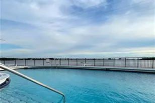 11930 N Bayshore Dr, North Miami, FL 33181 - Photo 23
