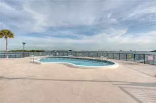 11930 N Bayshore Dr, North Miami, FL 33181 - Photo 25