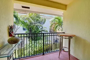 49 SE 7th Ave, Delray Beach, FL 33483 - Photo 17