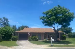 1100 Cameo Cir, West Palm Beach, FL 33417 - Photo 3