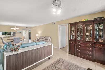 5550 Witney Drive #102, Delray Beach, FL 33484 - Photo 13