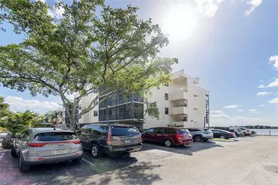 106 Lake Emerald Drive #308, Oakland Park, FL 33309 - Photo 19
