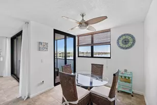106 Lake Emerald Dr, Oakland Park, FL 33309 - Photo 5