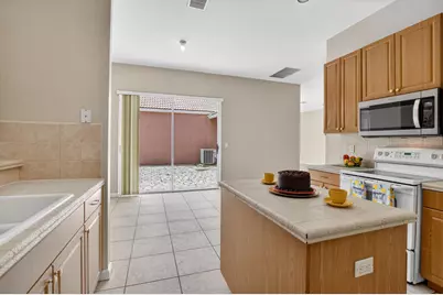 9954 Boynton Gardens Way, Boynton Beach, FL 33437 - Photo 9