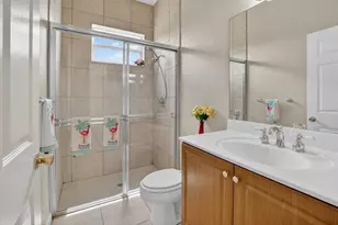 9954 Boynton Gardens Way, Boynton Beach, FL 33437 - Photo 19