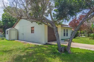 4065 46th Ln, Vero Beach, FL 32967 - Photo 3