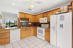 12970 Dartford Trail, Wellington, FL 33414 - Photo 13