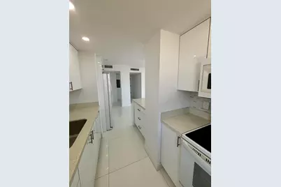111 Briny Avenue #23-14, Pompano Beach, FL 33062 - Photo 15