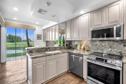 11813 Pebblewood Drive, Wellington, FL 33414 - Photo 7