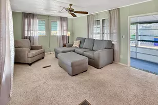 143 SE Easy St, Stuart, FL 34994 - Photo 11