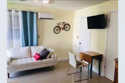 1607 NE 15th Avenue #3, Fort Lauderdale, FL 33305 - Photo 3