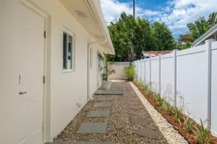 2611 NE 16th St, Pompano Beach, FL 33062 - Photo 37