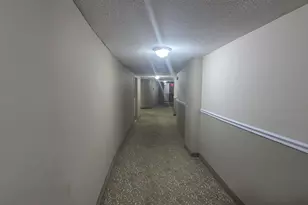 100 Golden Isles Dr, Hallandale Beach, FL 33009 - Photo 25