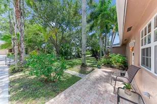 9159 Honeywell Rd, Lake Worth, FL 33467 - Photo 3