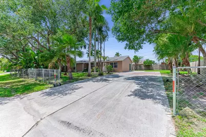 9159 Honeywell Road, Lake Worth, FL 33467 - Photo 1