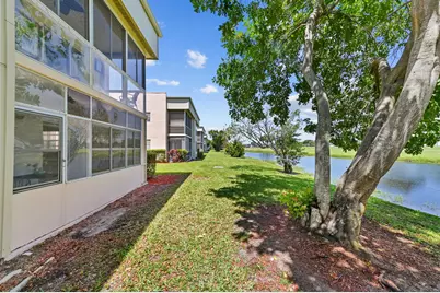 346 Capri #H, Delray Beach, FL 33484 - Photo 17